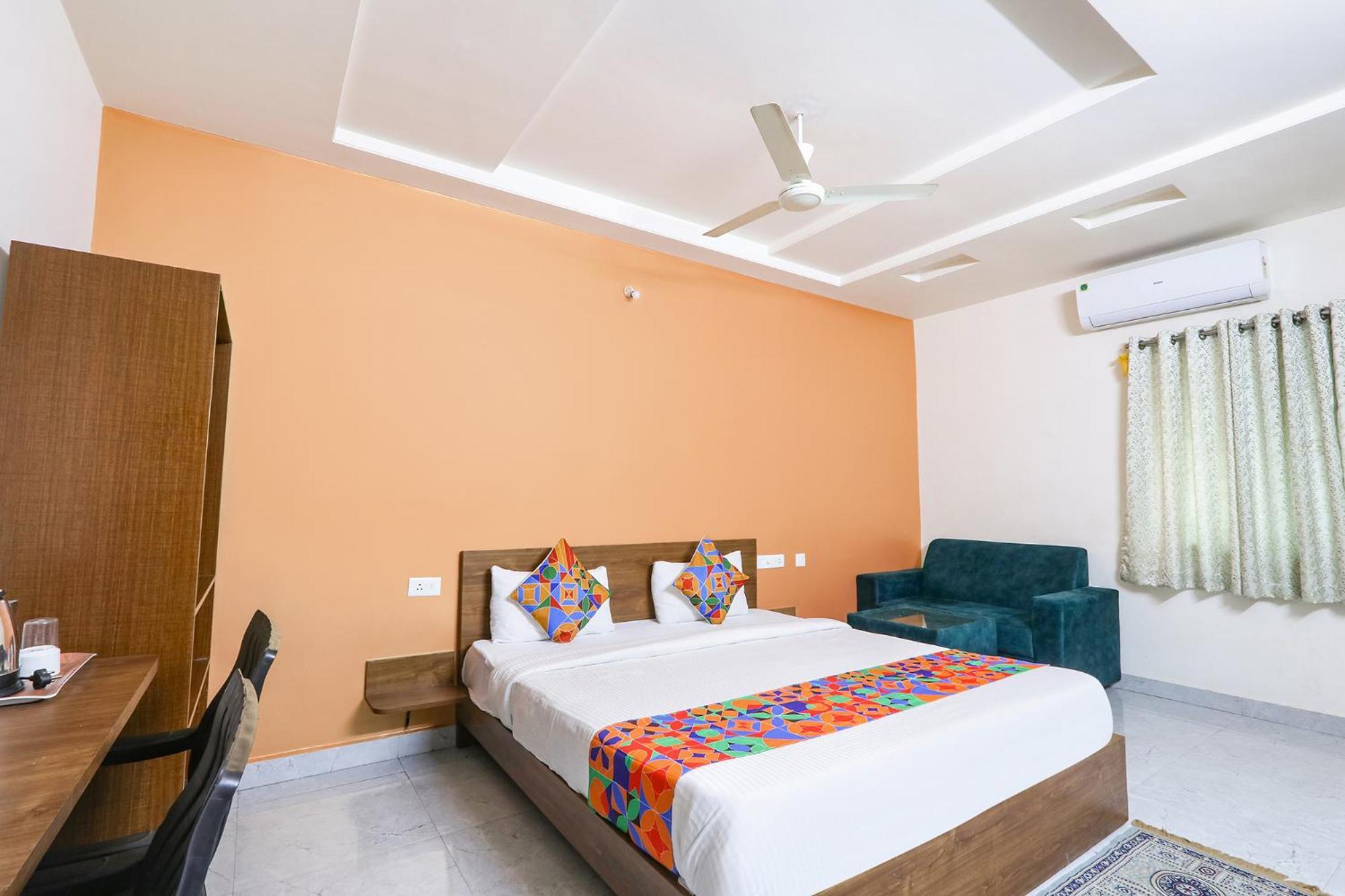 Fabhotel Golden Hitech - Nr Hitech City Хайдарабад Экстерьер фото